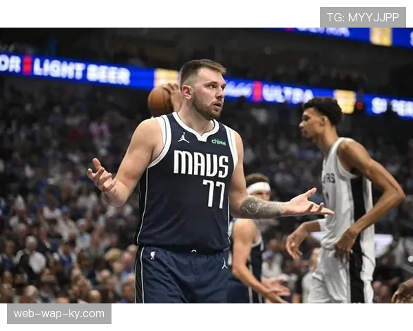 独行侠东契奇砍下33.6分率队取胜 本赛季场均数据接近三双