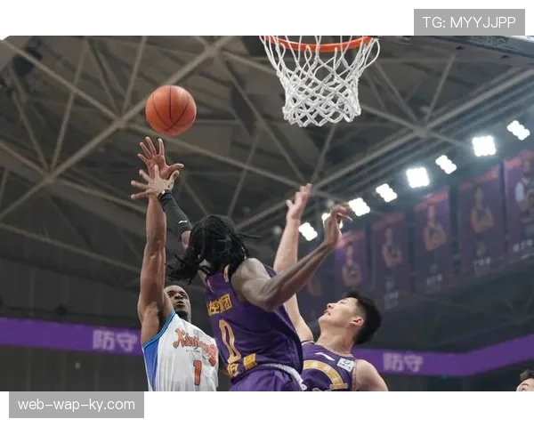 新疆伊力特纳托尔27分4篮板5助攻,球队仍遭遇主场失利 新疆伊力特纳托尔27分4篮板5助攻,球队仍遭遇主场失利