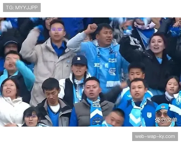 毛伟杰廖锦涛状态出色 大连本土球员融入战术体系